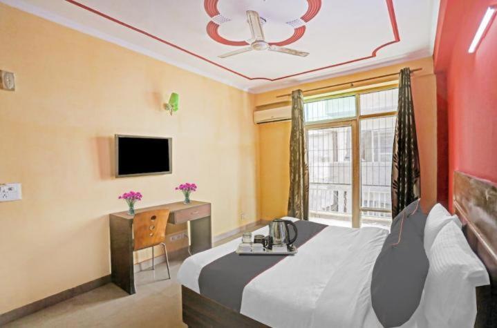 Hotel Ashvins Palace Gurgaon Eksteriør billede