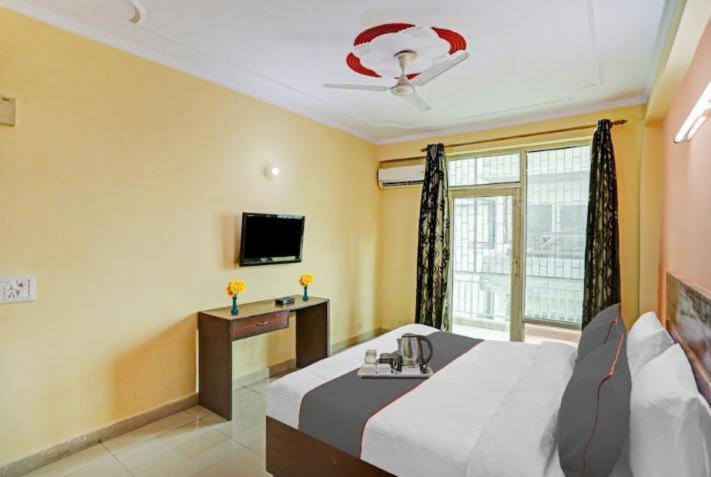 Hotel Ashvins Palace Gurgaon Eksteriør billede