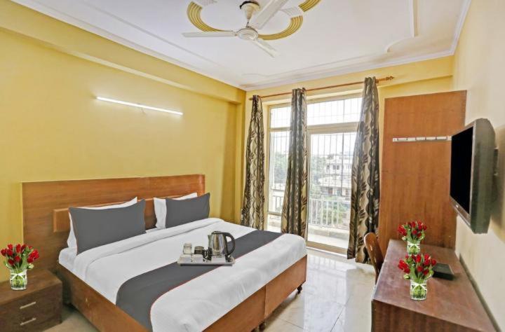 Hotel Ashvins Palace Gurgaon Eksteriør billede