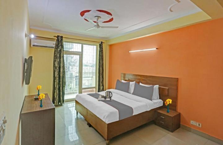 Hotel Ashvins Palace Gurgaon Eksteriør billede