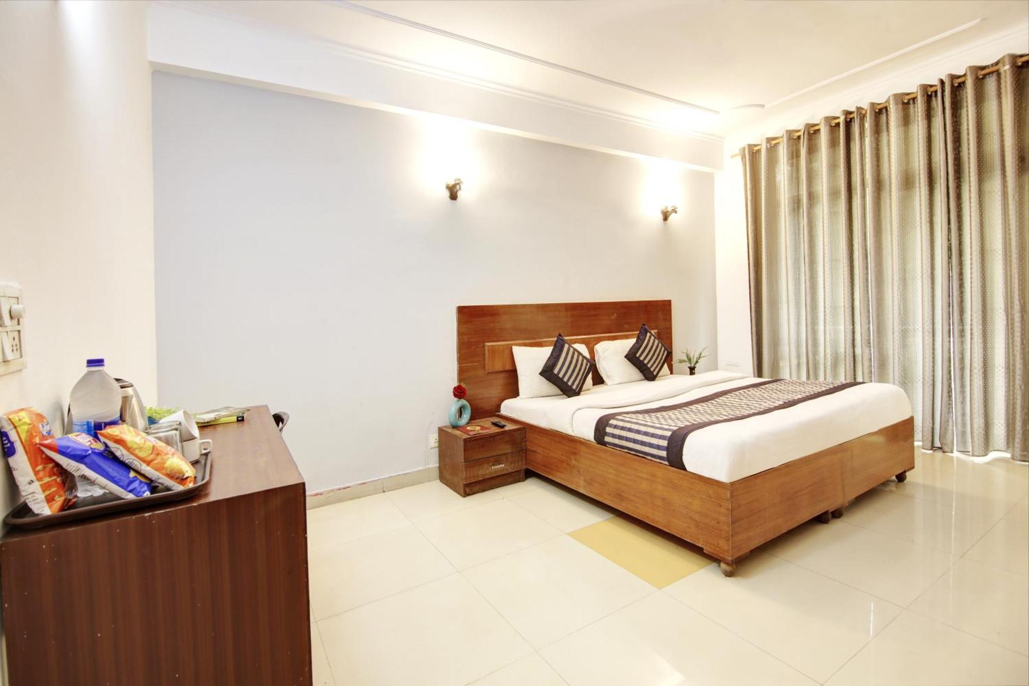 Hotel Ashvins Palace Gurgaon Eksteriør billede