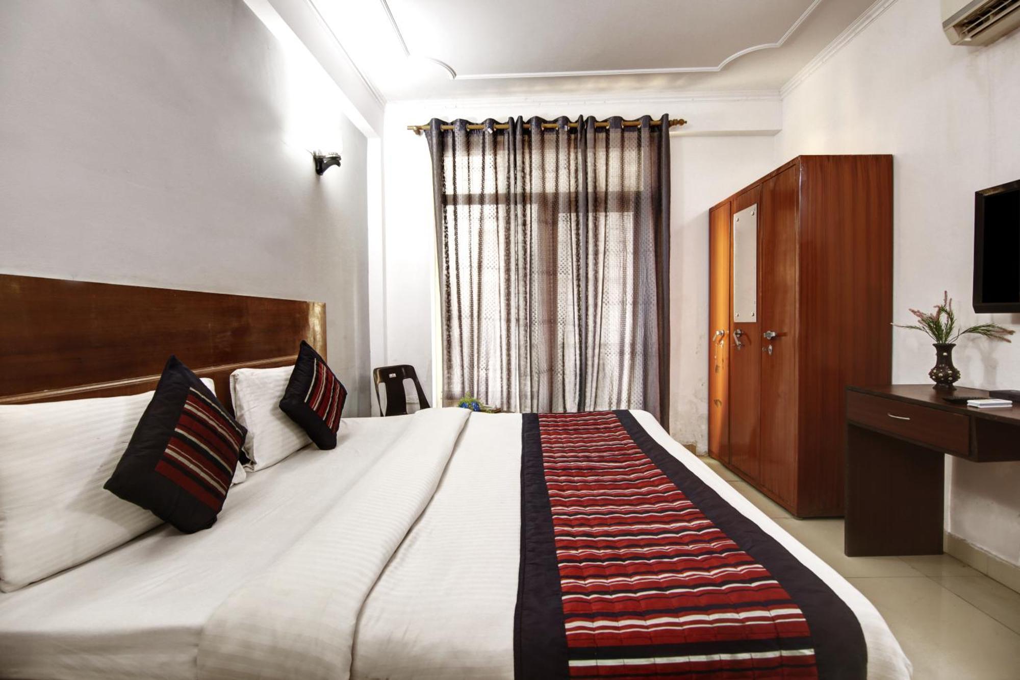 Hotel Ashvins Palace Gurgaon Eksteriør billede