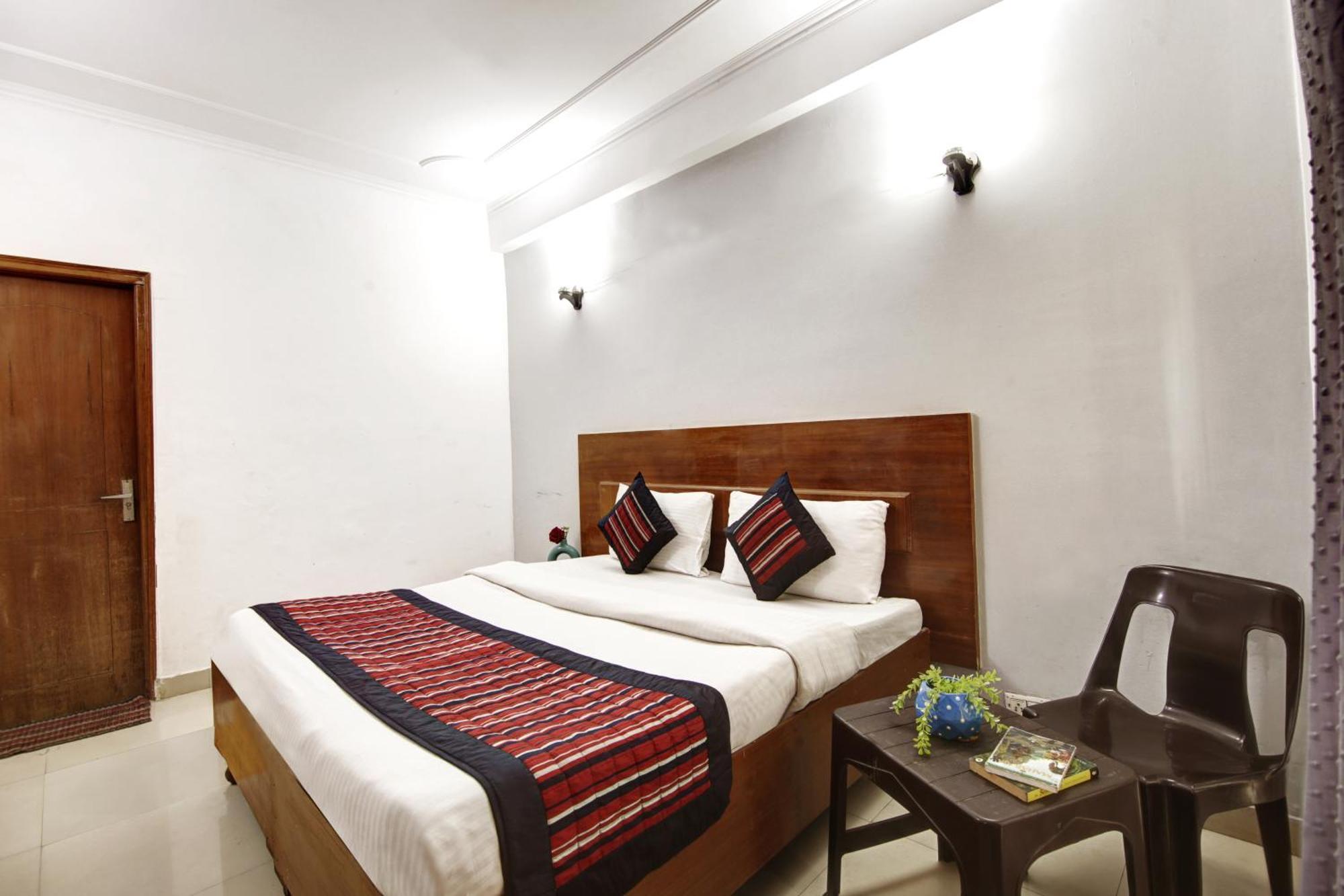 Hotel Ashvins Palace Gurgaon Eksteriør billede