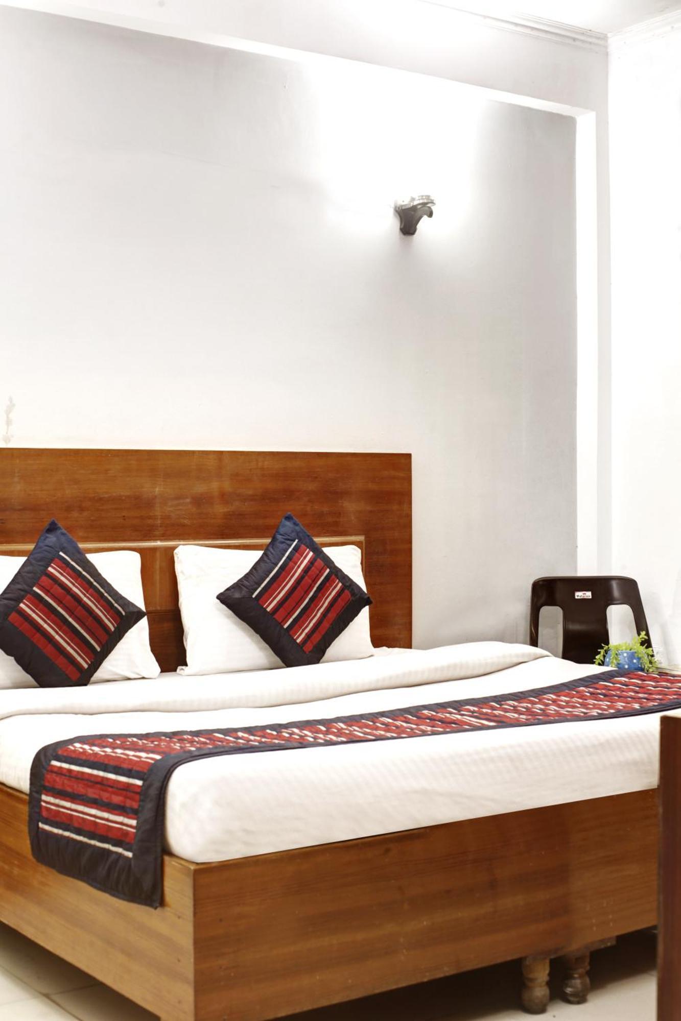 Hotel Ashvins Palace Gurgaon Eksteriør billede