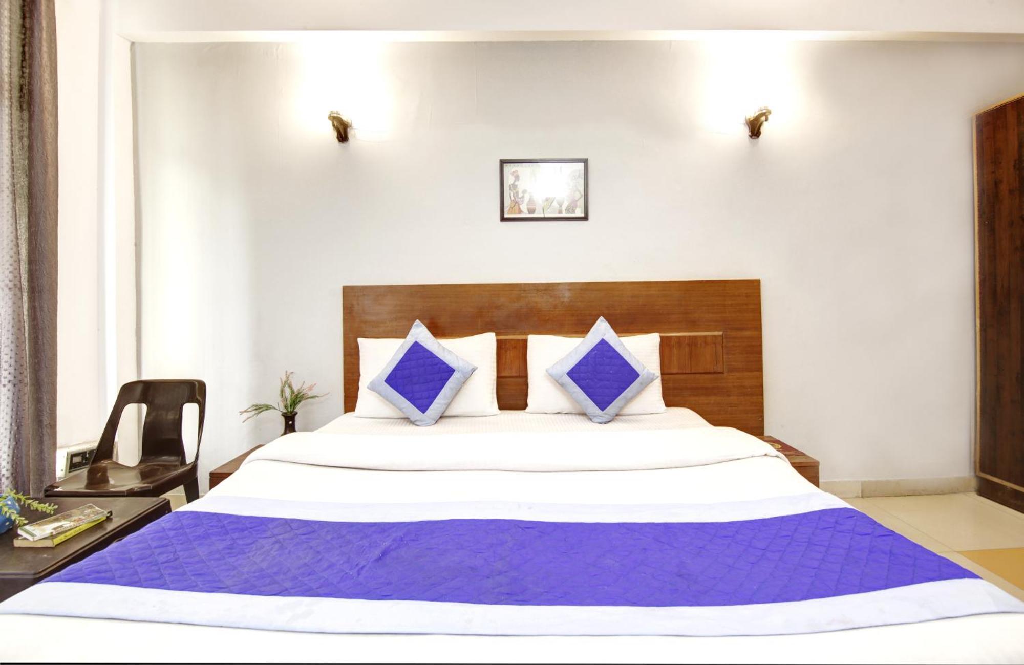 Hotel Ashvins Palace Gurgaon Eksteriør billede